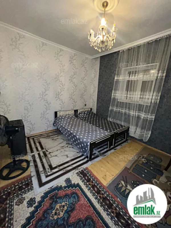 Satılır 1 otaqlı həyət evi 50 m²