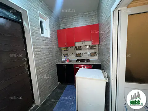 Satılır 1 otaqlı həyət evi 50 m² — Bakı 1 otaq 50.00 m²