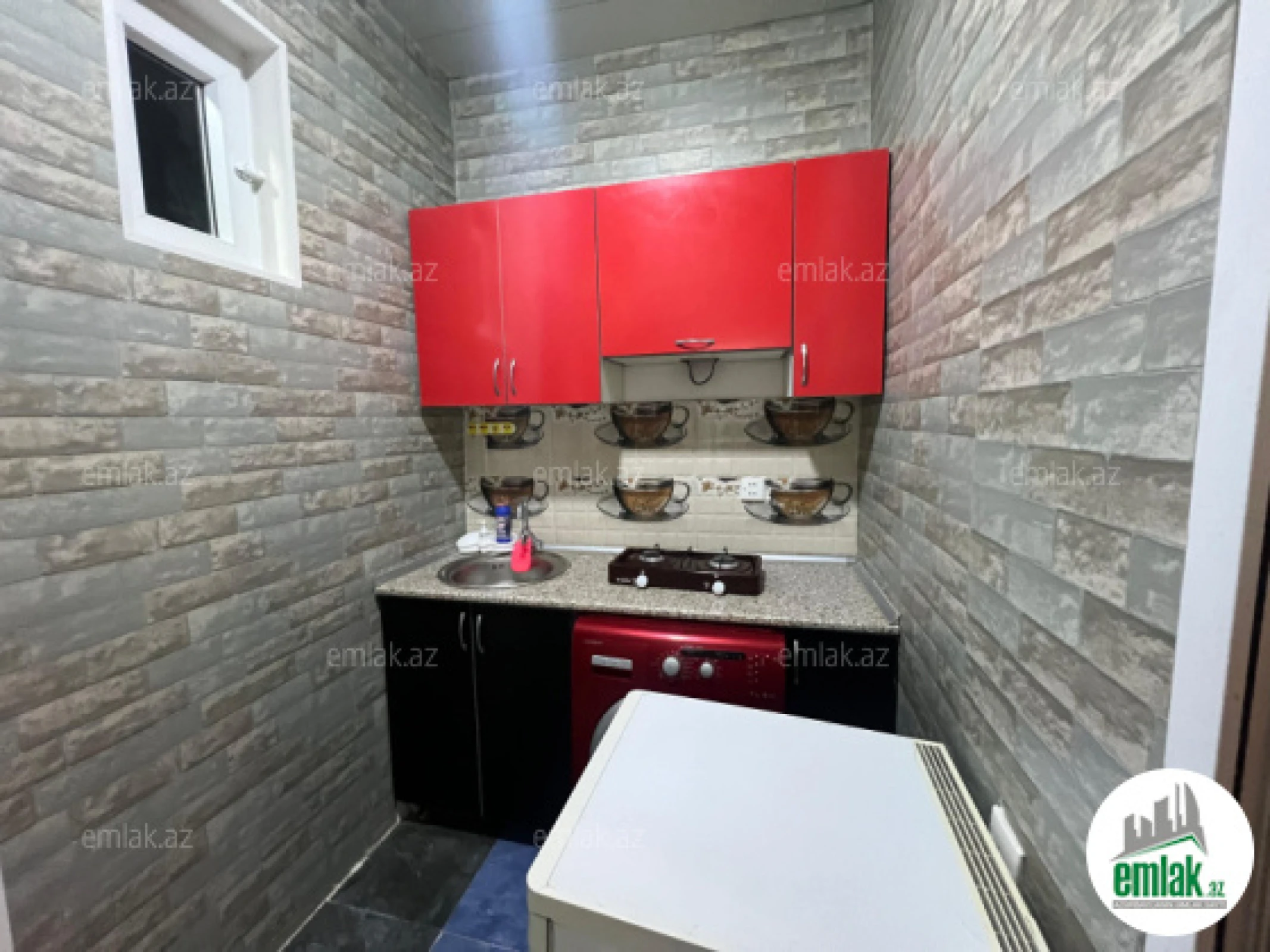 Satılır 1 otaqlı həyət evi 50 m²