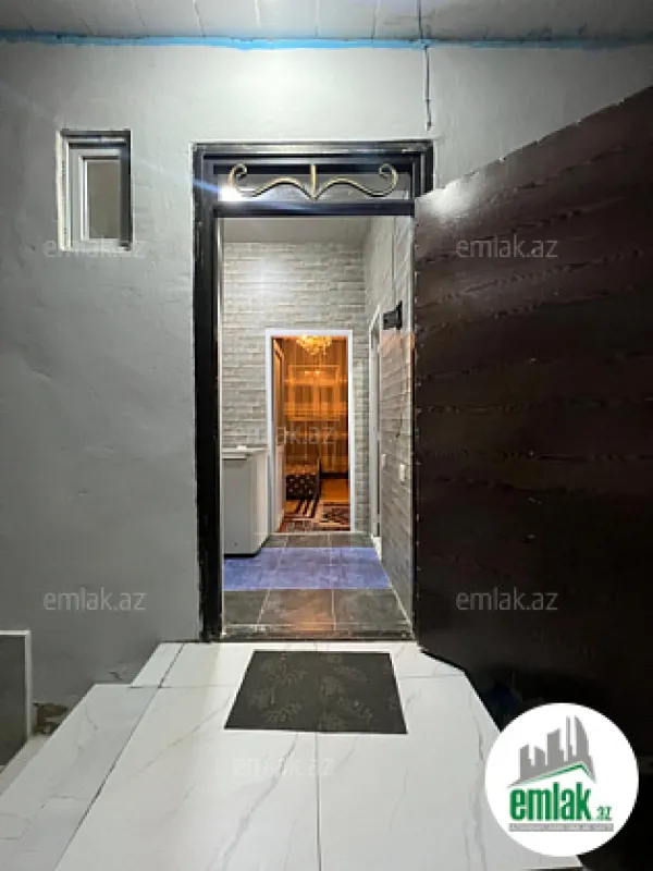 Satılır 1 otaqlı həyət evi 50 m²