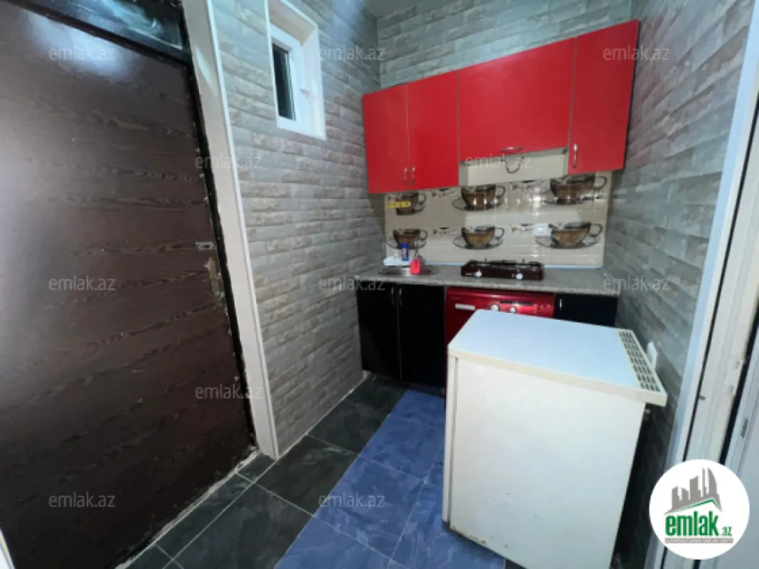 Satılır 1 otaqlı həyət evi 50 m²