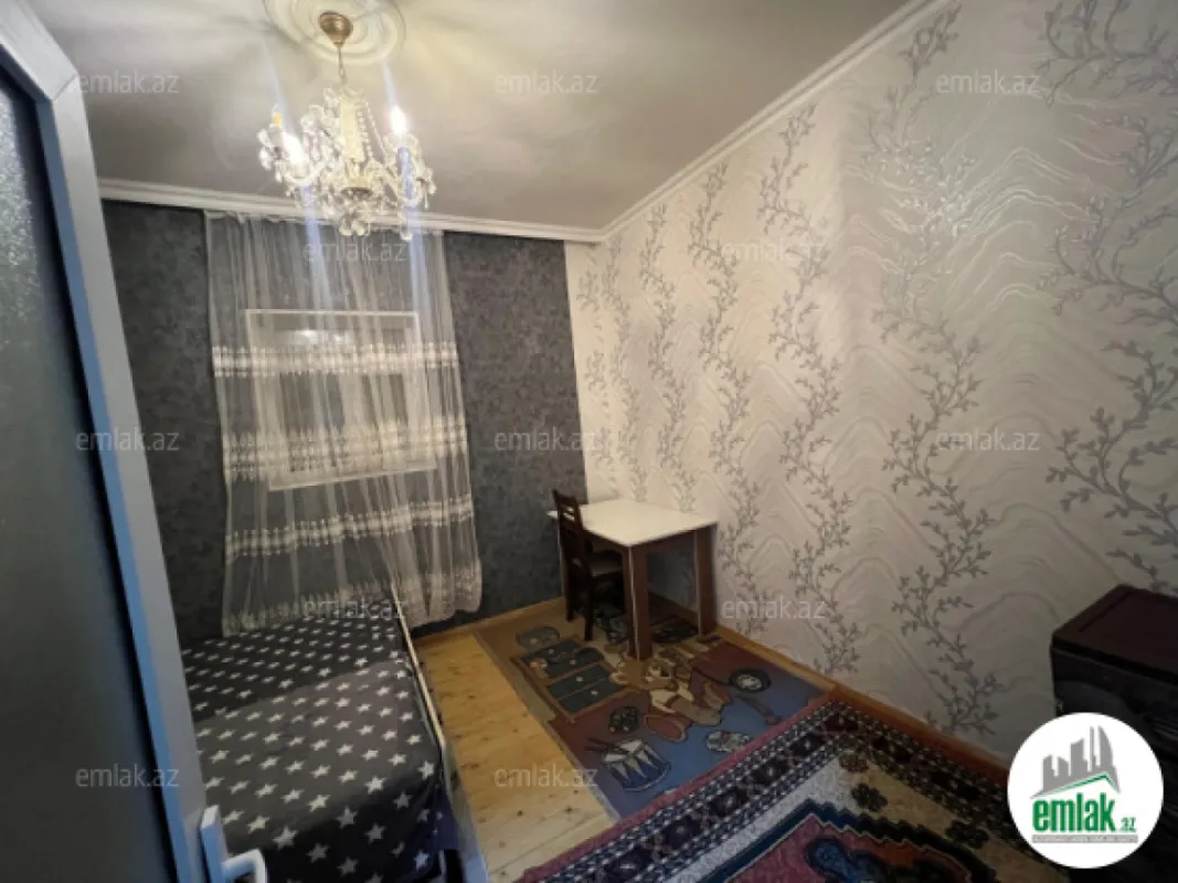 Satılır 1 otaqlı həyət evi 50 m²
