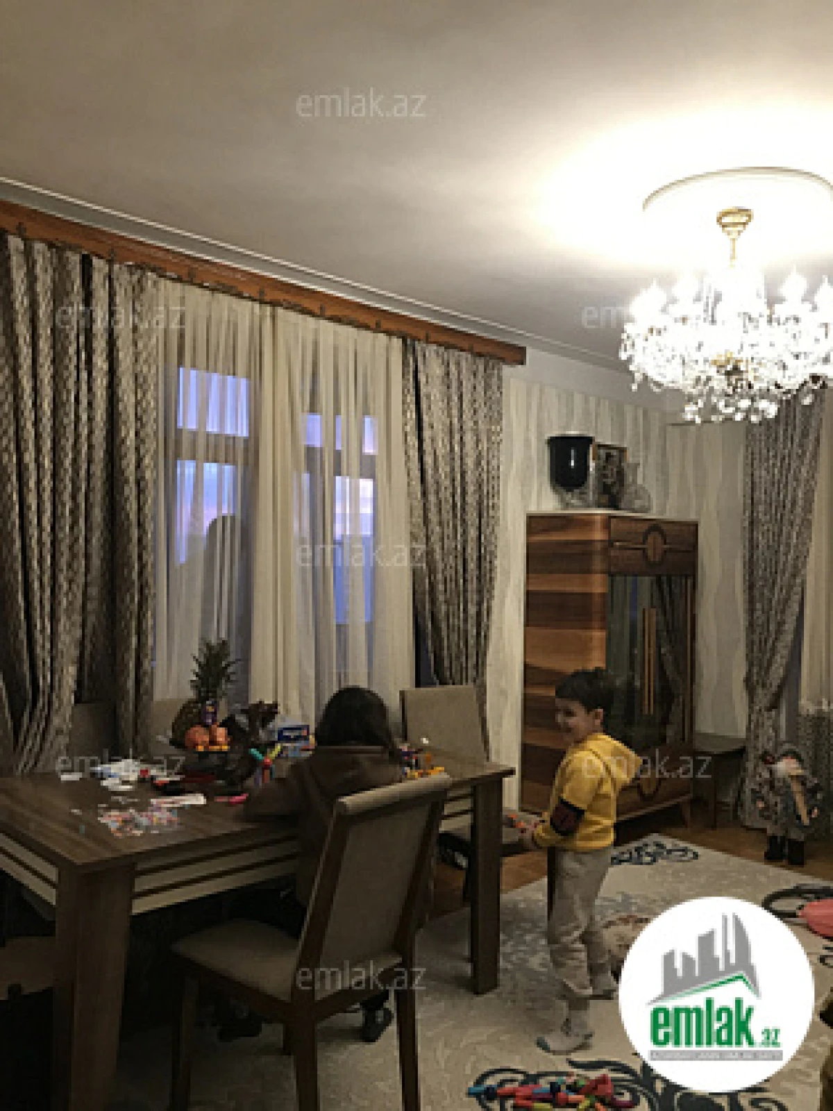 Satılır 3 otaqlı köhnə tikili 78 m²