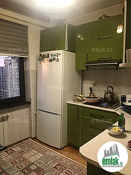 Satılır 3 otaqlı köhnə tikili 78 m²