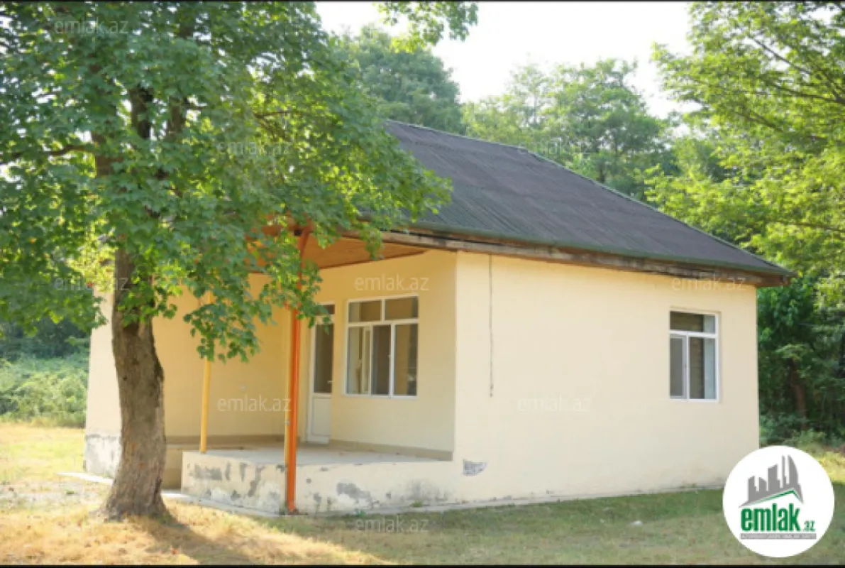 Satılır 8 otaqlı obyekt 500 m²