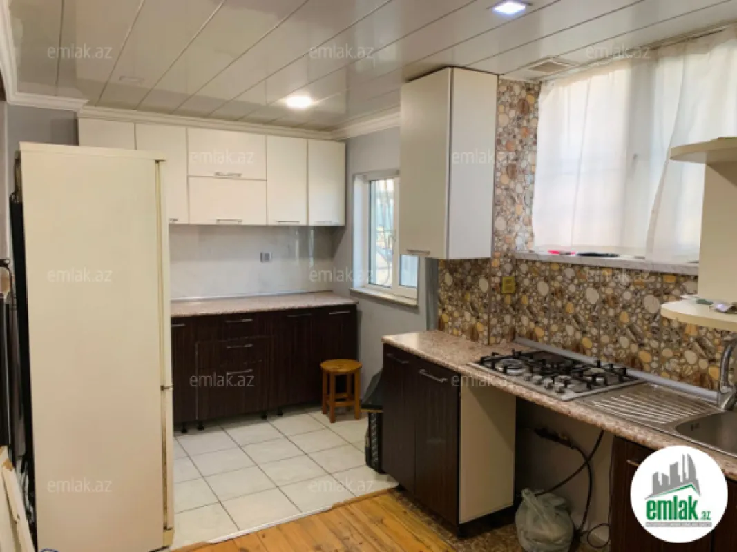 Satılır 2 otaqlı həyət evi 58 m²