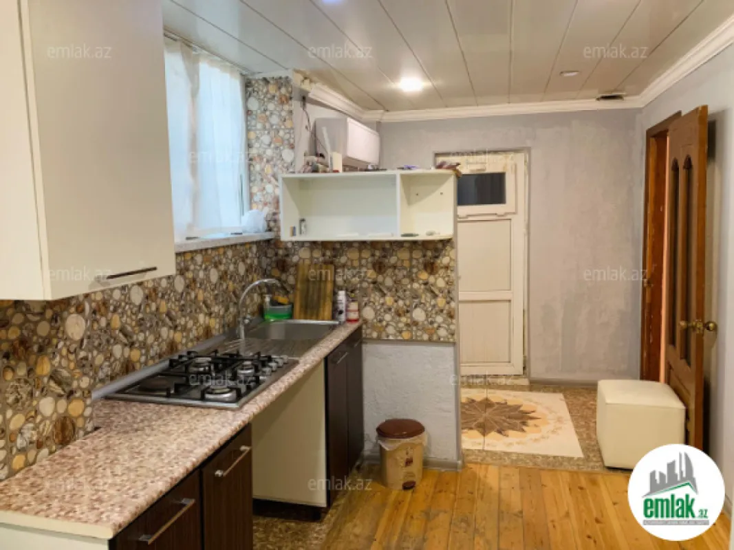 Satılır 2 otaqlı həyət evi 58 m²