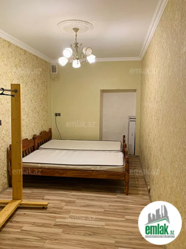Satılır 2 otaqlı həyət evi 58 m²