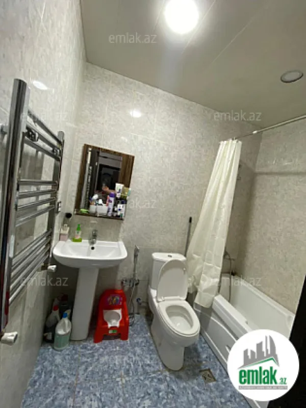 Satılır 3 otaqlı yeni tikili 78 m²