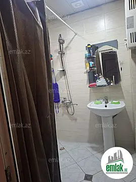 Satılır 2 otaqlı köhnə tikili 58 m²