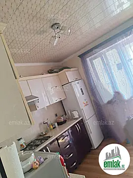 Satılır 2 otaqlı köhnə tikili 58 m²