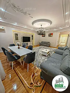 Satılır 4 otaqlı yeni tikili 230 m²