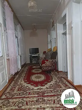 Satılır 4 otaqlı həyət evi 120 m²