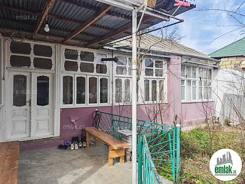 Satılır 4 otaqlı həyət evi 120 m²