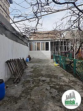 Satılır 4 otaqlı həyət evi 120 m² — Bakı 4 otaq 120.00 m²