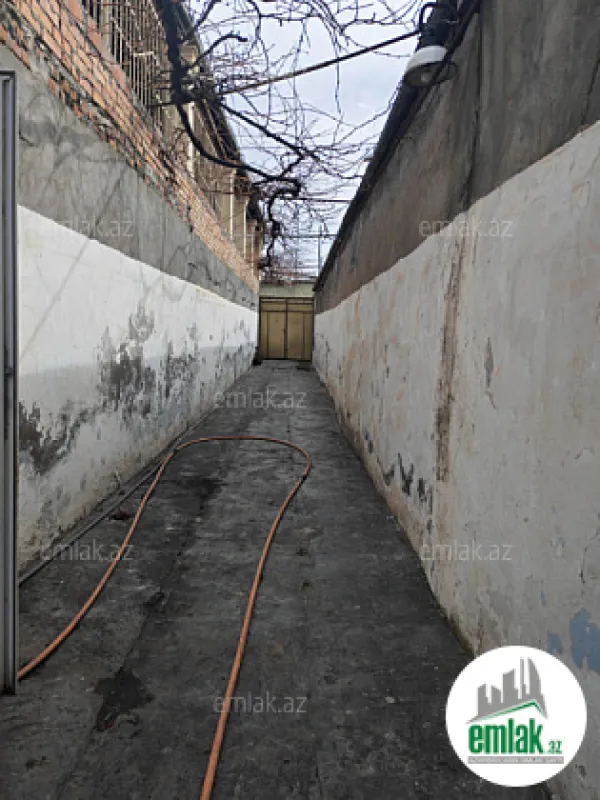 Satılır 4 otaqlı həyət evi 120 m²