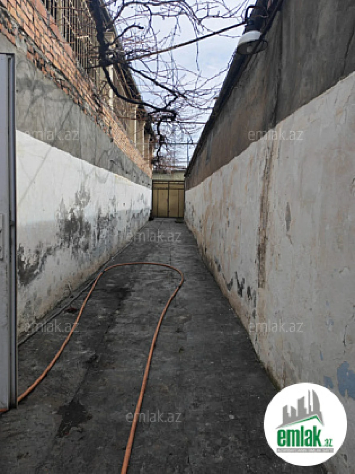 Satılır 4 otaqlı həyət evi 120 m²