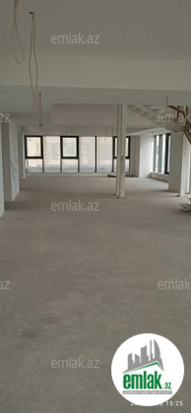 Satılır 4 otaqlı yeni tikili 175 m²