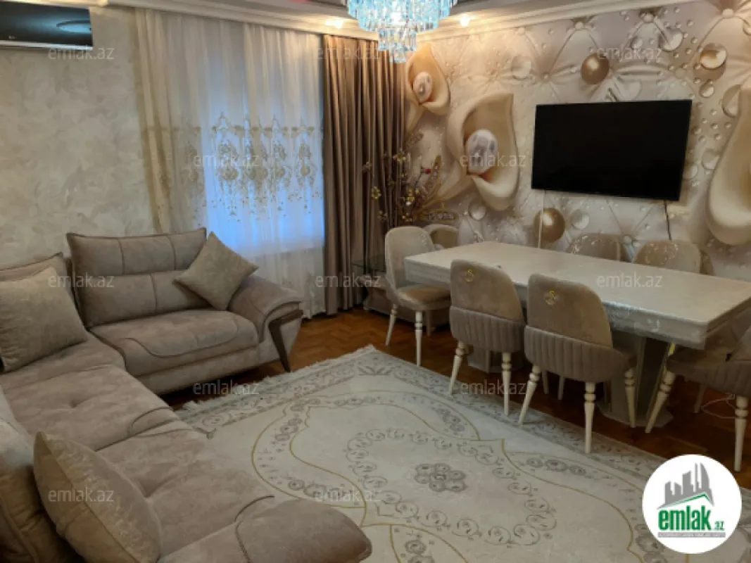 Satılır 3 otaqlı köhnə tikili 90 m²