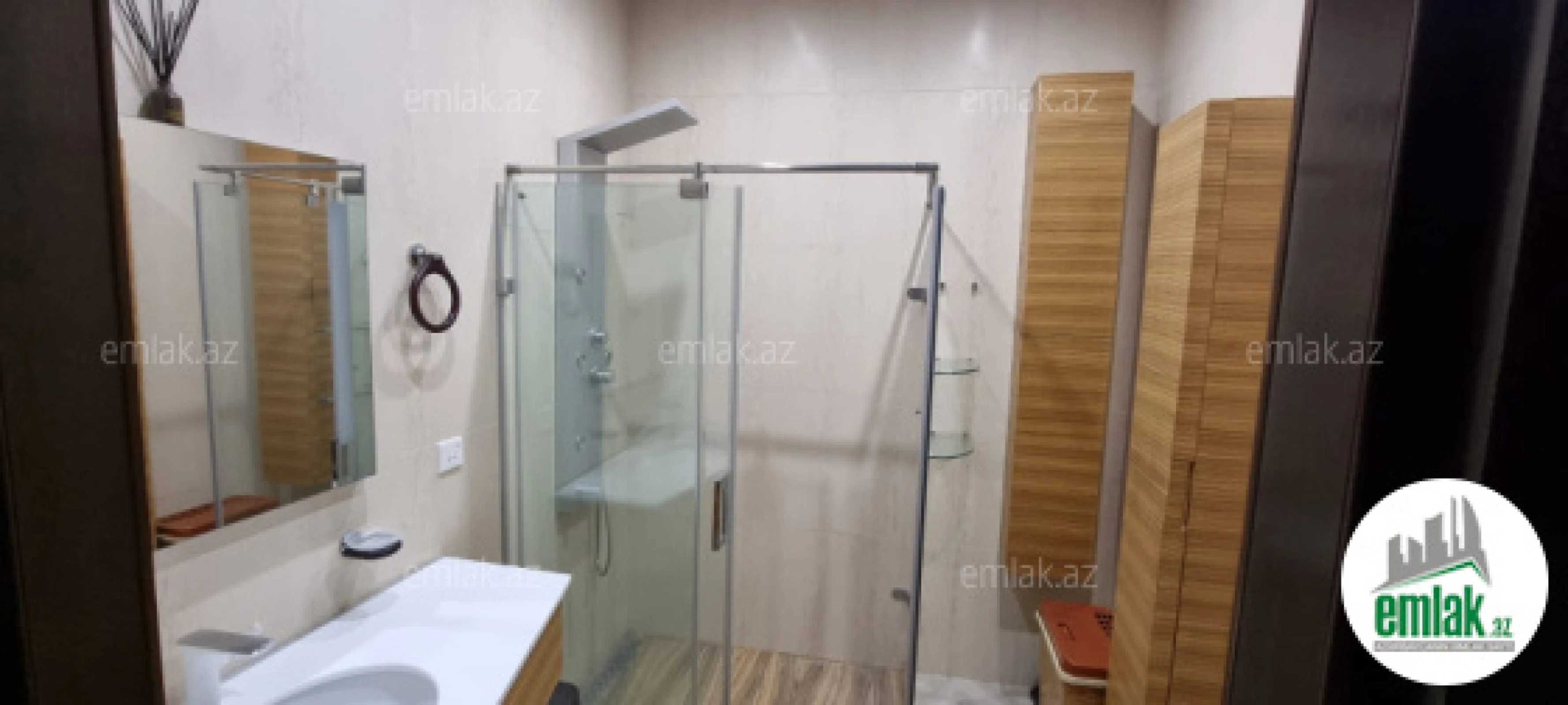 Satılır 3 otaqlı yeni tikili 105 m²