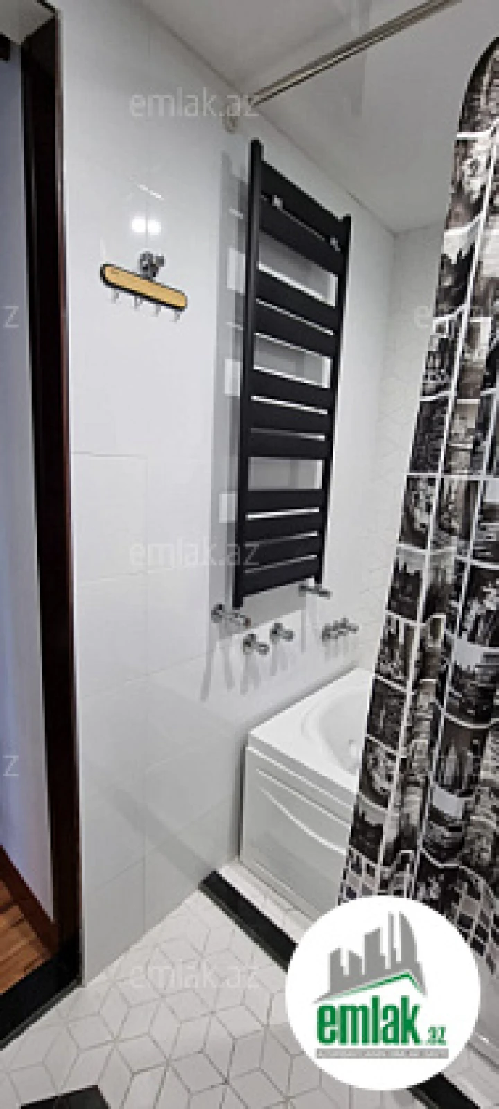 Satılır 3 otaqlı yeni tikili 105 m²