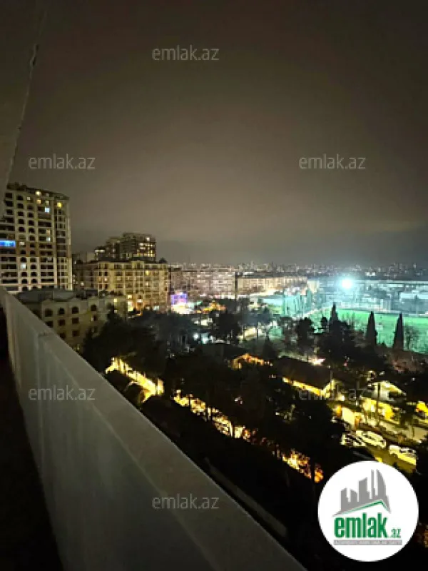 Satılır 2 otaqlı köhnə tikili 70 m²