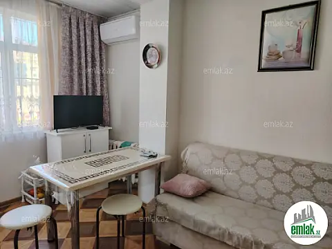 Satılır 4 otaqlı köhnə tikili 80 m² — Bakı 4 otaq 80.00 m²