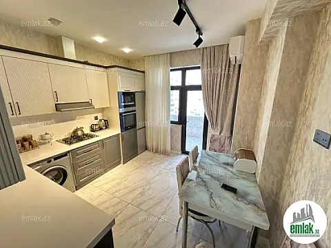 Satılır 2 otaqlı yeni tikili 96 m²