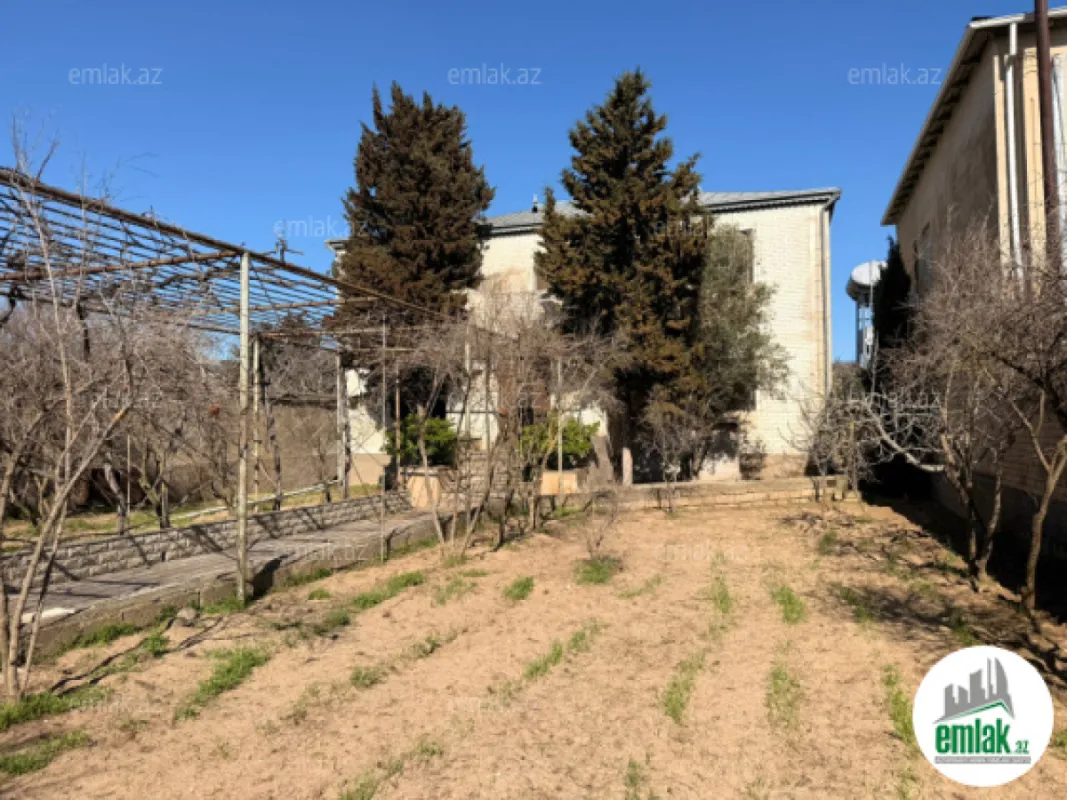 Satılır torpaq sahəsi 12 m²