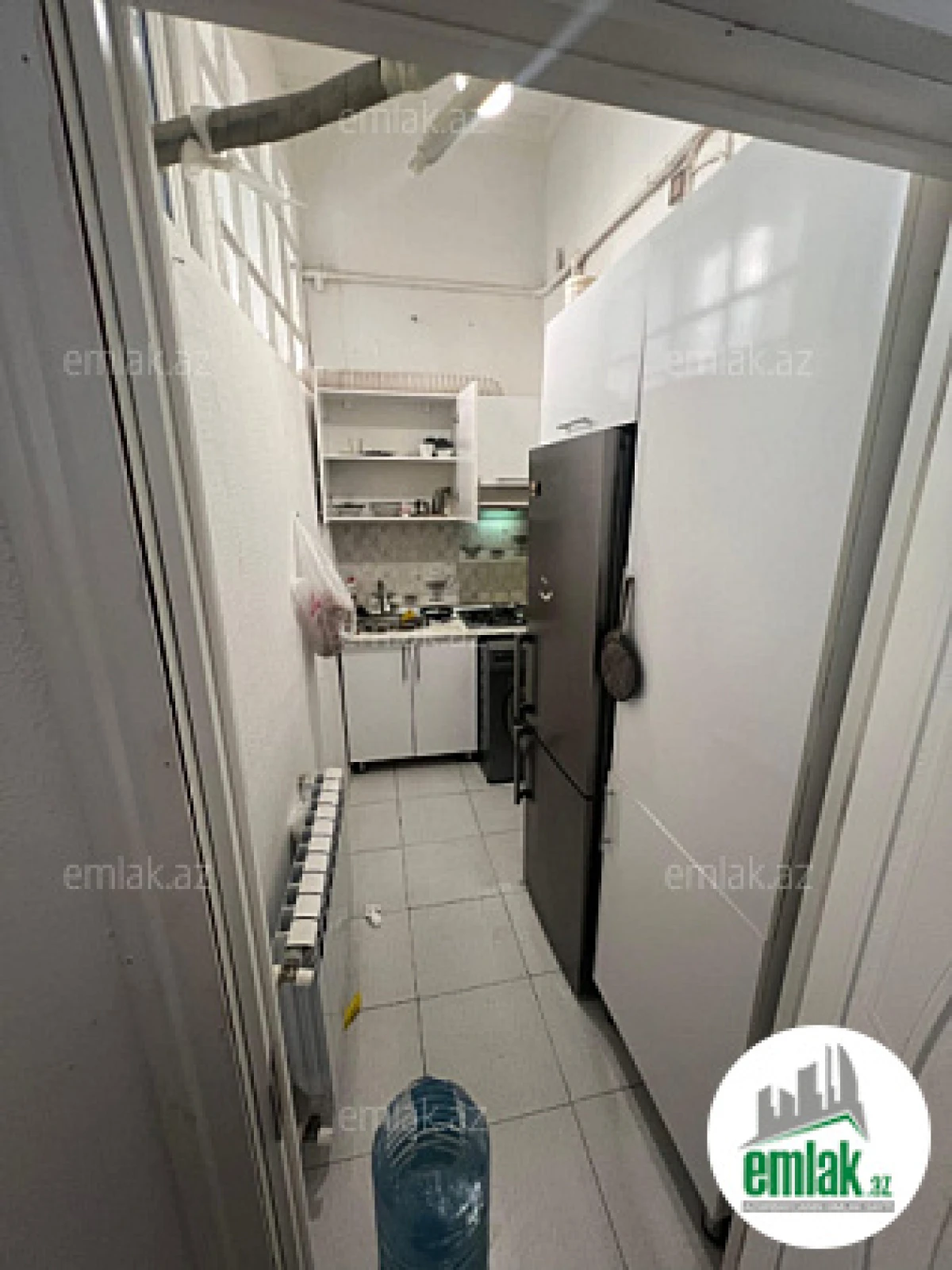 Satılır 2 otaqlı köhnə tikili 45 m²