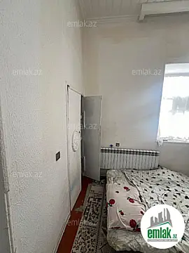 Satılır 2 otaqlı köhnə tikili 45 m²