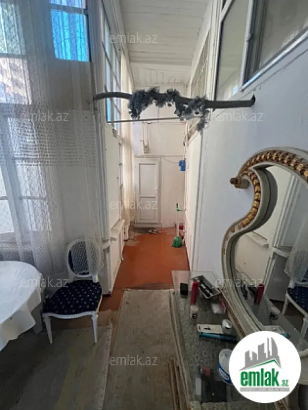 Satılır 2 otaqlı köhnə tikili 45 m²
