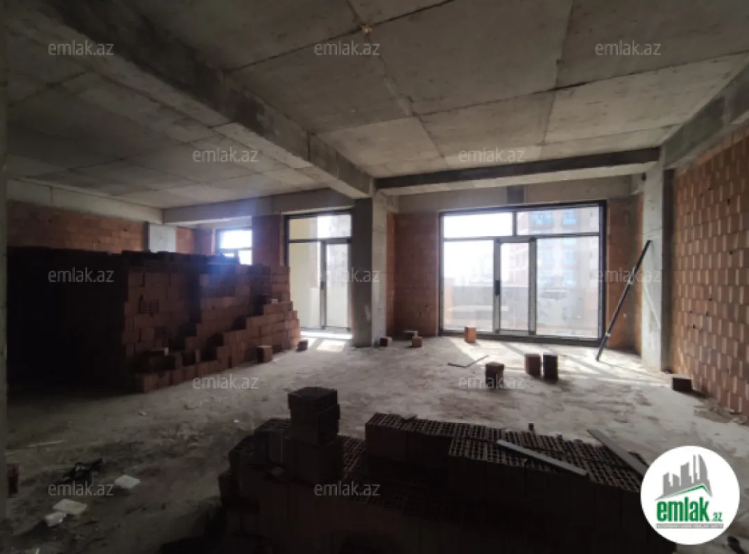 Satılır 3 otaqlı yeni tikili 155 m²