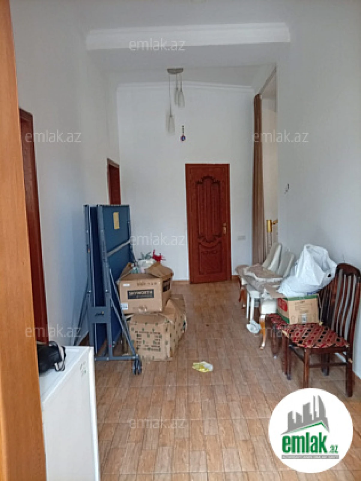 Satılır 6 otaqlı mənzil 400 m²