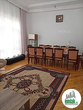 Satılır 6 otaqlı mənzil 400 m²