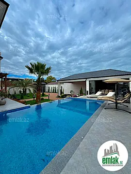 Satılır 6 otaqlı mənzil 400 m²