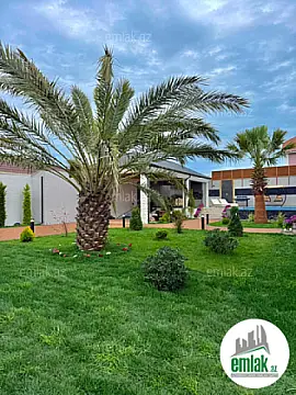 Satılır 6 otaqlı mənzil 400 m²