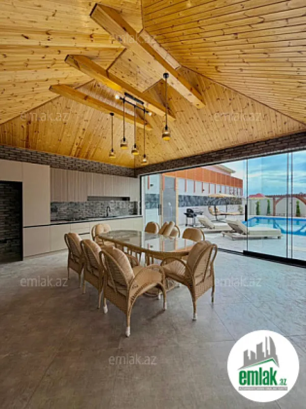 Satılır 6 otaqlı mənzil 400 m²