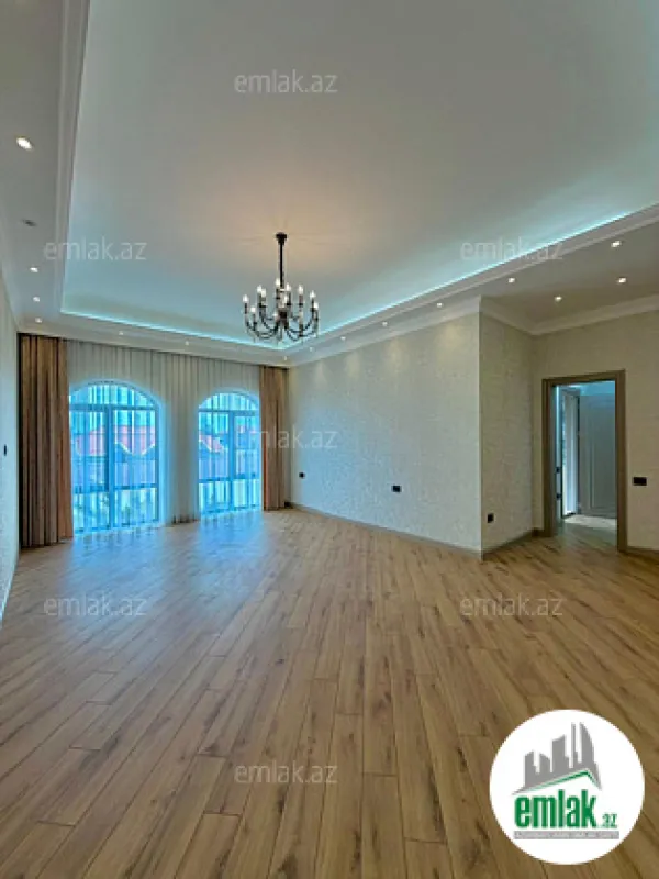 Satılır 6 otaqlı mənzil 400 m²