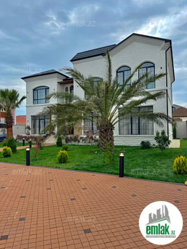 Satılır 6 otaqlı mənzil 400 m²