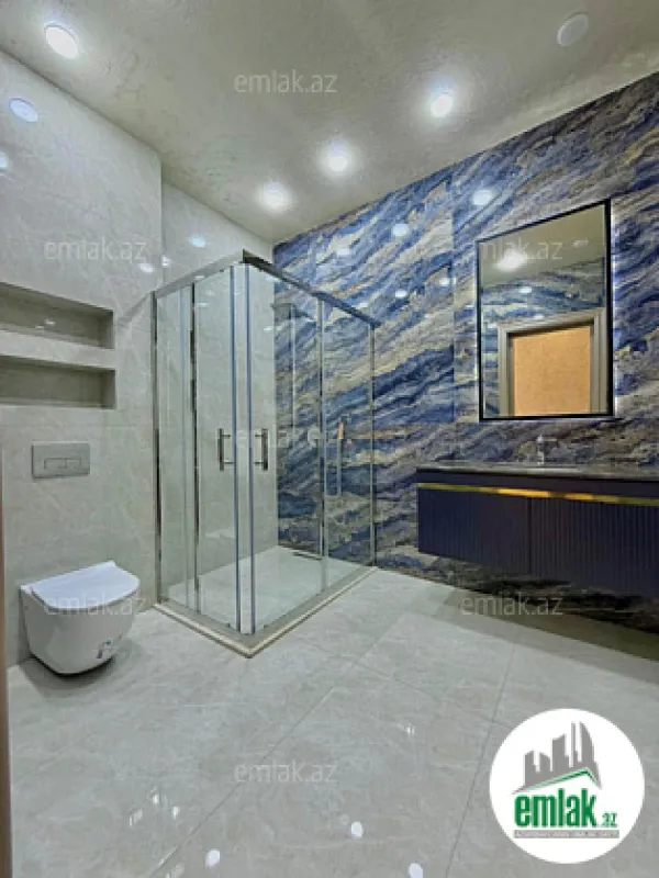 Satılır 6 otaqlı mənzil 400 m²