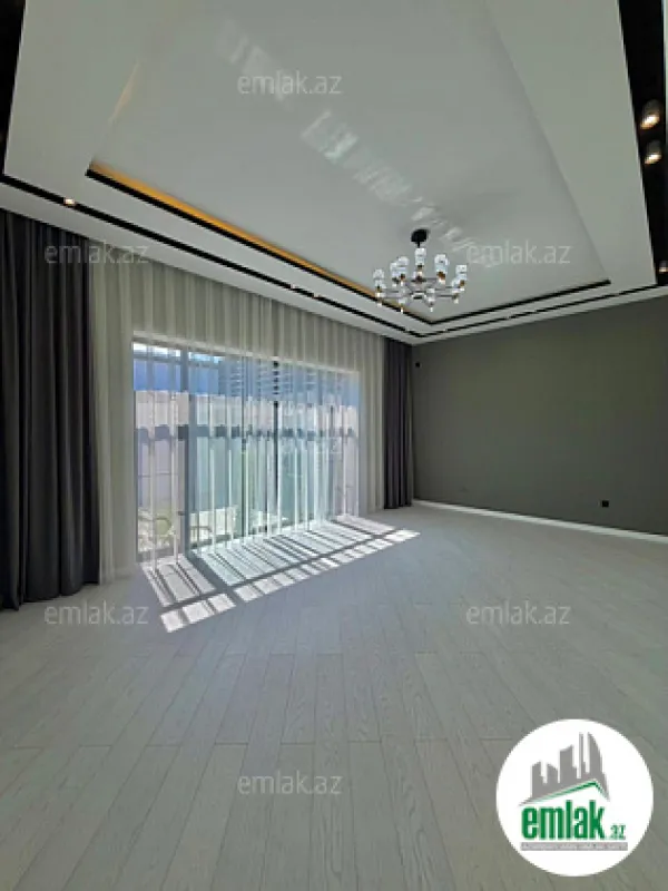 Satılır 4 otaqlı mənzil 170 m²