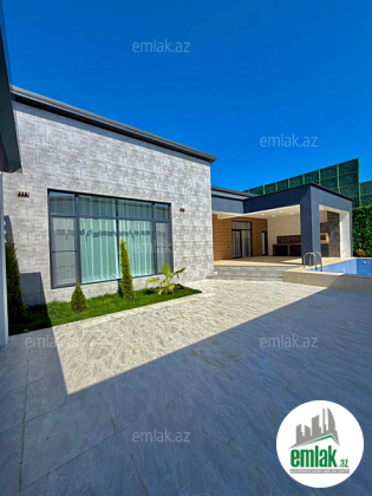 Satılır 4 otaqlı mənzil 170 m²