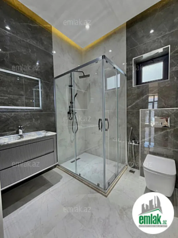 Satılır 4 otaqlı mənzil 170 m²
