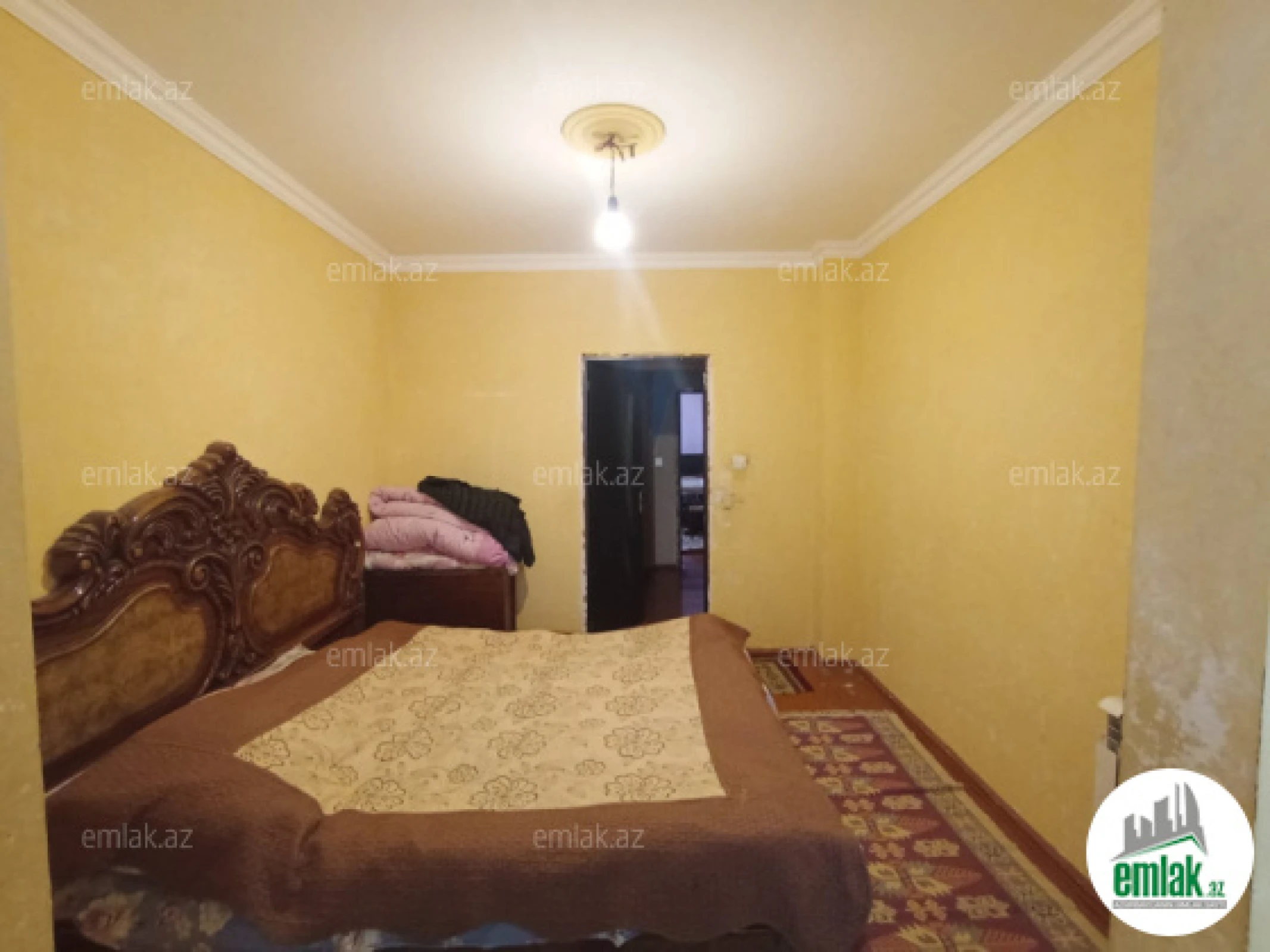 Satılır 3 otaqlı köhnə tikili 64 m²