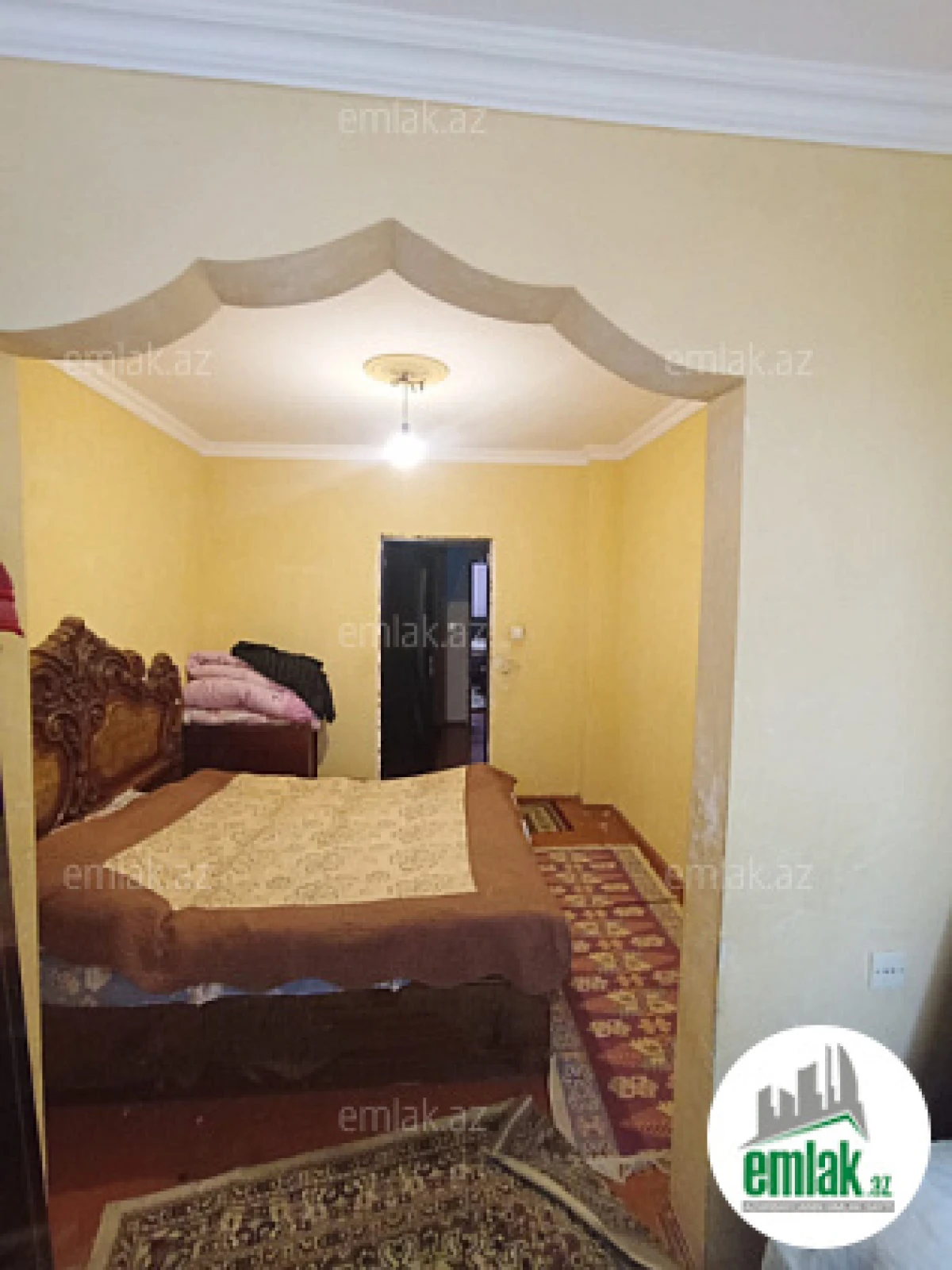 Satılır 3 otaqlı köhnə tikili 64 m²