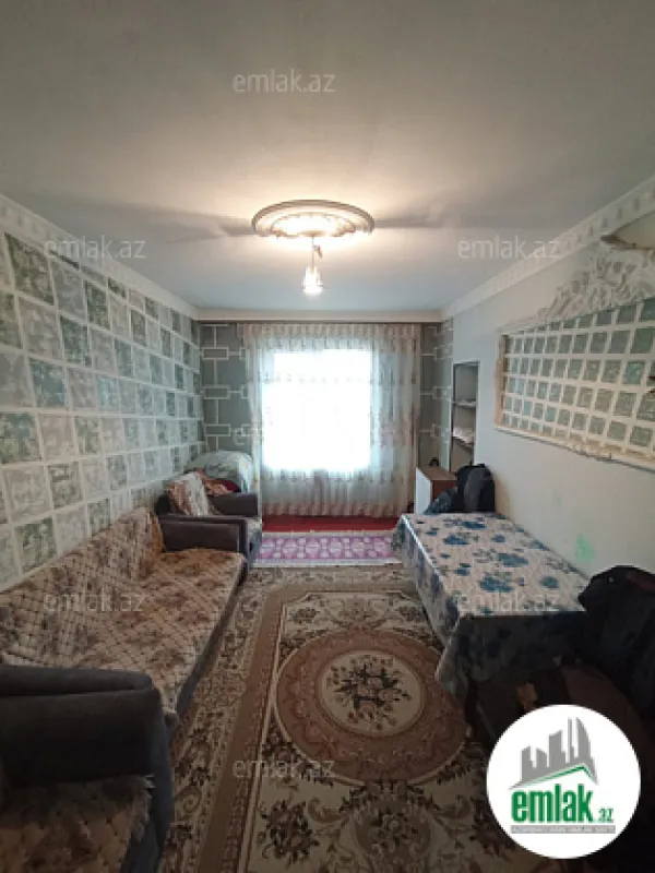Satılır 3 otaqlı köhnə tikili 64 m²