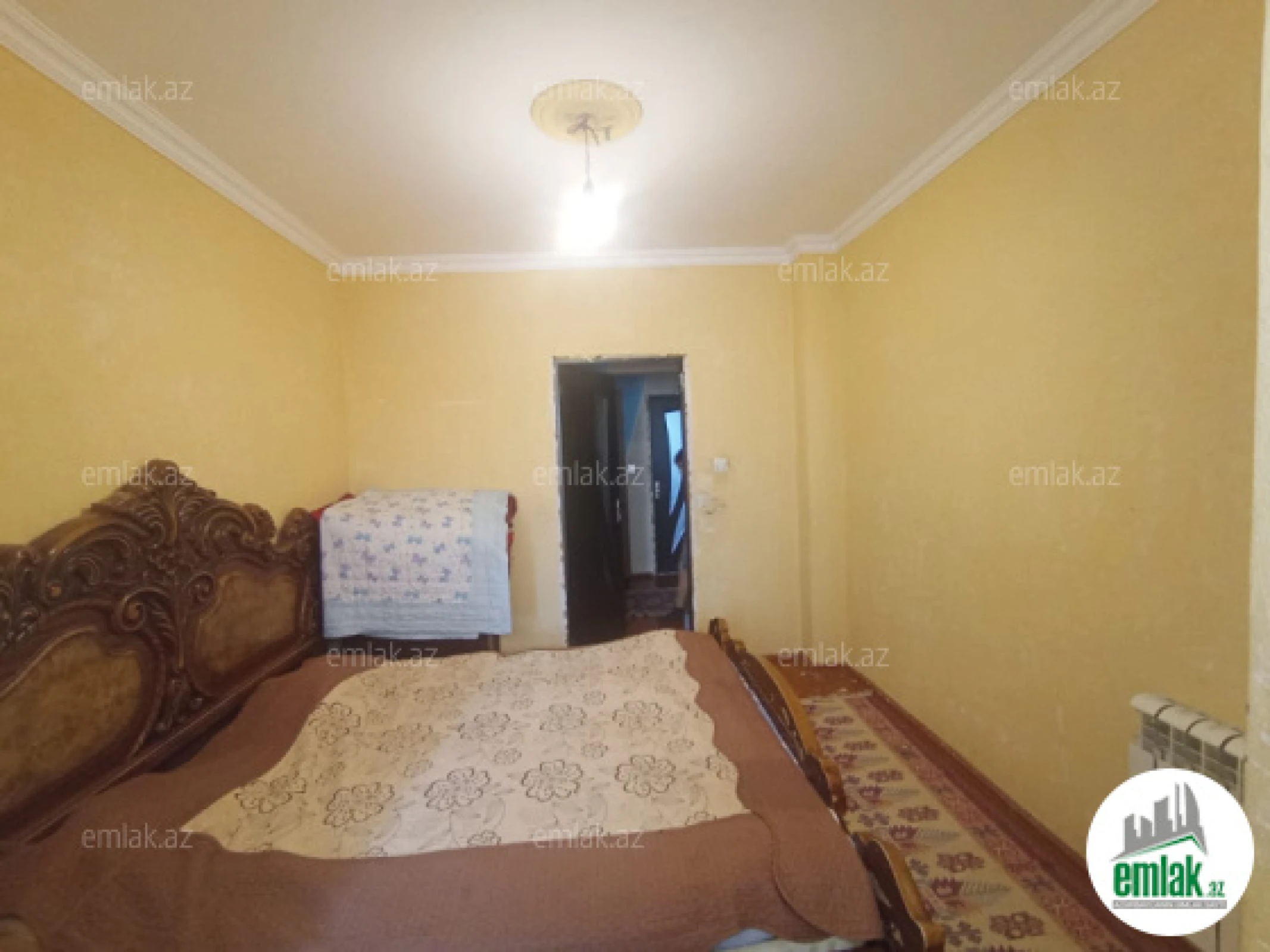 Satılır 3 otaqlı köhnə tikili 64 m²