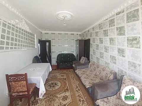 Satılır 3 otaqlı köhnə tikili 64 m²