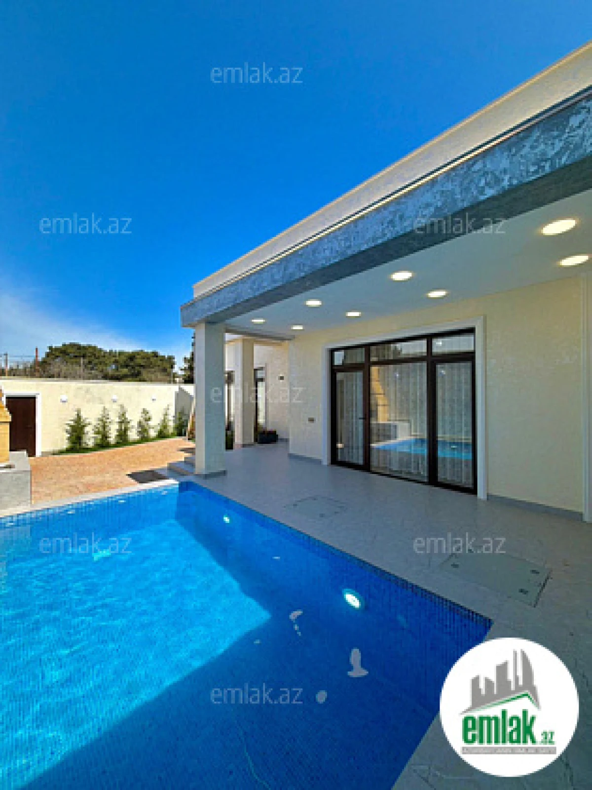 Satılır 3 otaqlı mənzil 170 m²